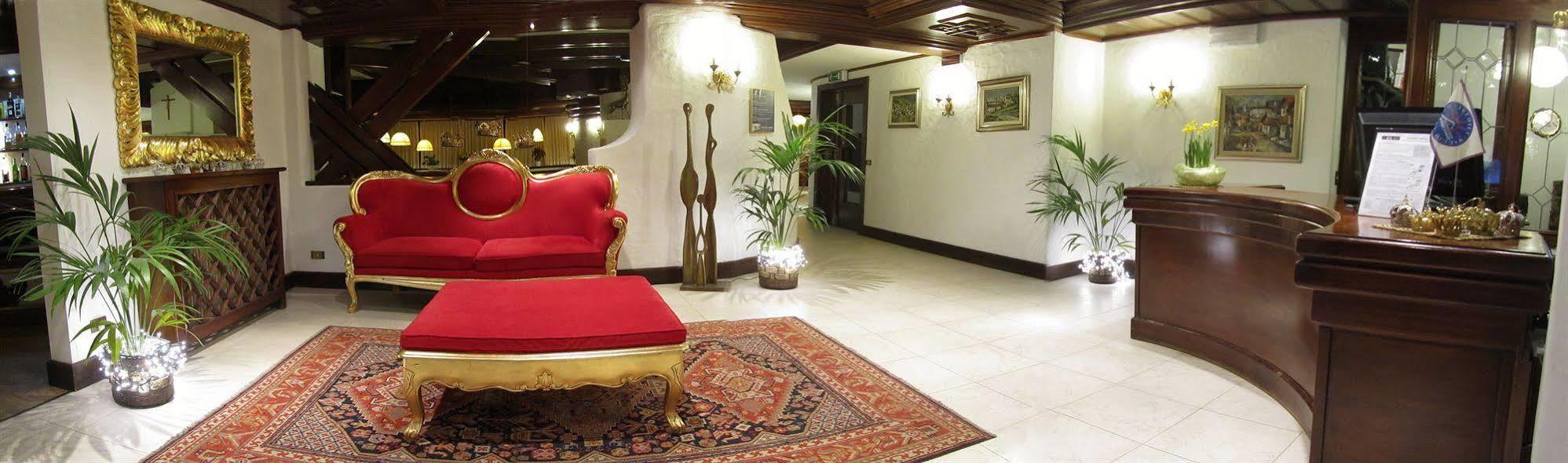 Hotel Corona Val di Zoldo Exterior foto
